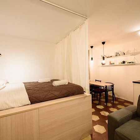 Vico Santa Luciella 20 Villa เนเปิลส์ ภายนอก รูปภาพ